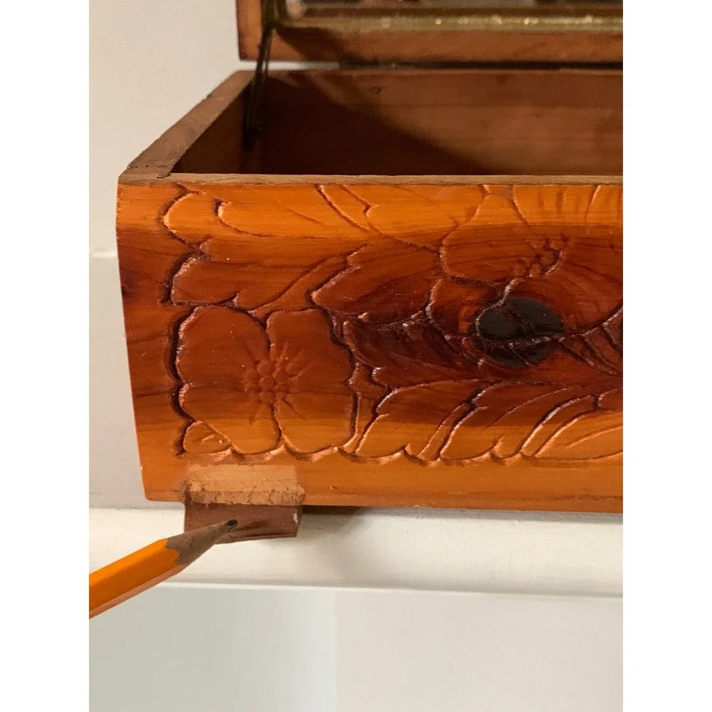 Vintage Hand Carved Wood Jewelry Box Floral‎ Relief Scenic Inset Mirror Footed